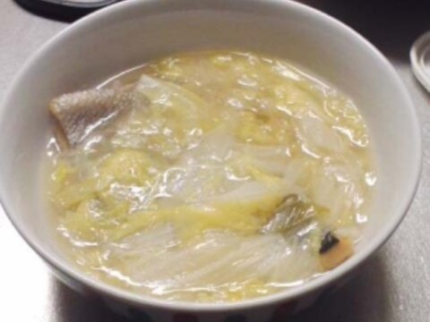 圧力鍋deとろーり。塩鮭と白菜の中華スープ煮